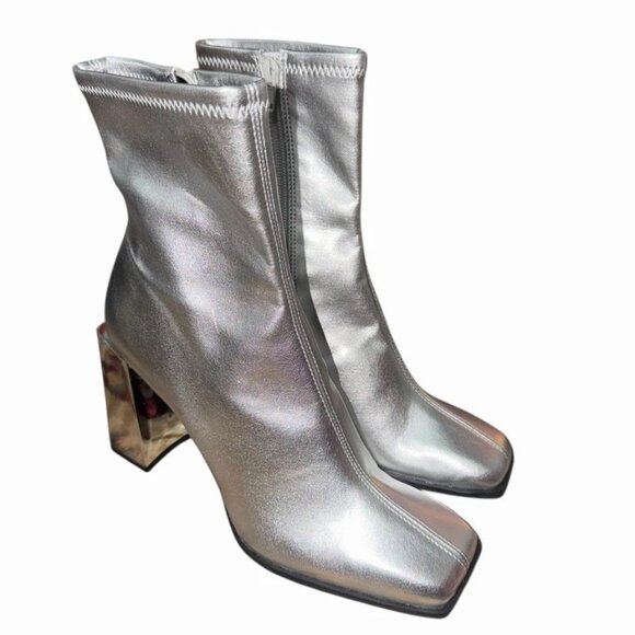 Gianni Bini Boots 8.5 NWOT!!!! - Picture 2 of 4